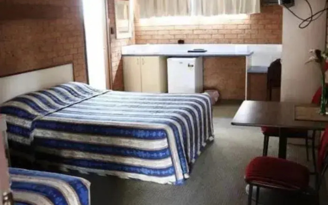 Condobolin Motor Inn