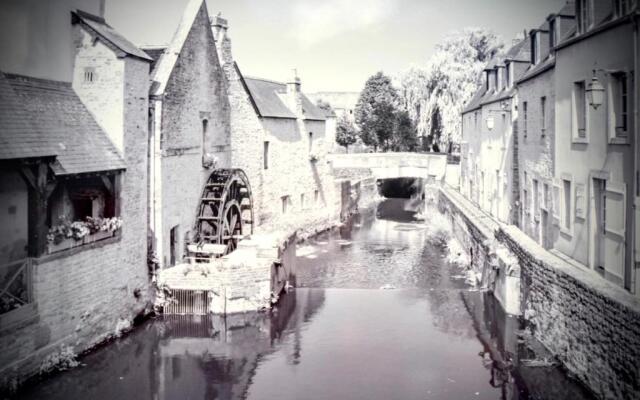 City Affaire - Bayeux Omaha