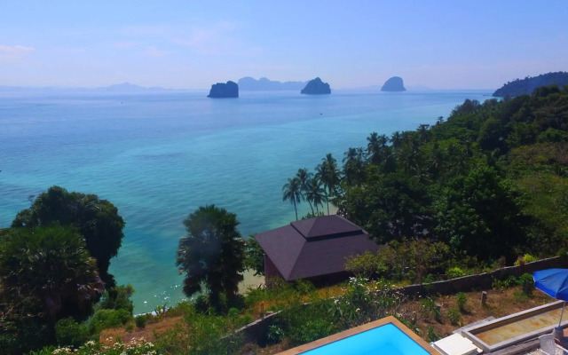 Koh Ngai Cliff Beach Resort