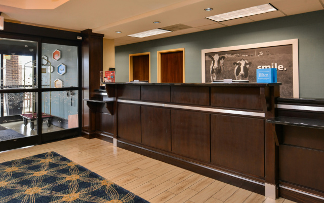 Hampton Inn Raleigh/Clayton I-40