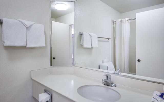 Americas Best Value Inn Denver
