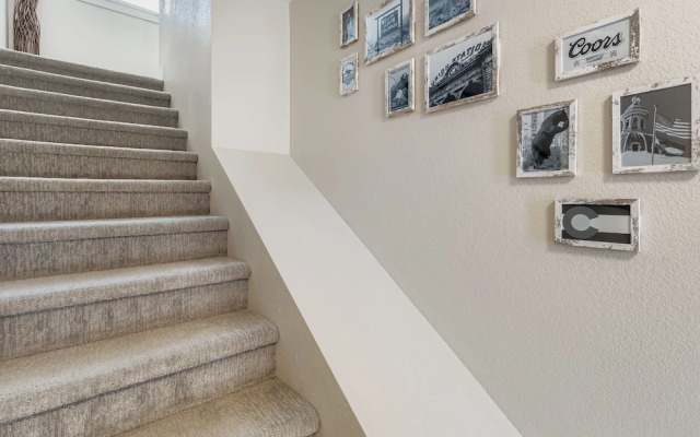 Lazy Rocky Retreat 2 Bedroom Home