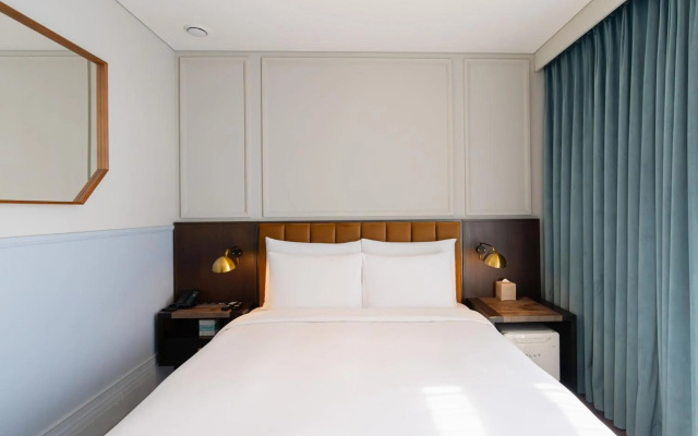 Hotel Crescendo Seoul