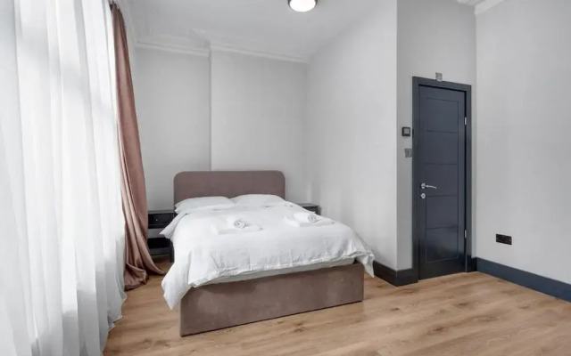 Luxury Studio in London