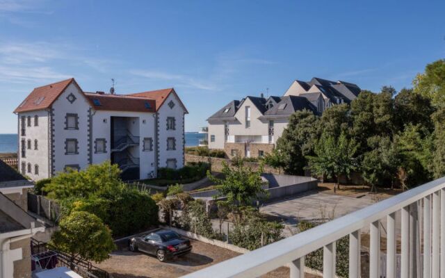 Apartment Kermario Carnac