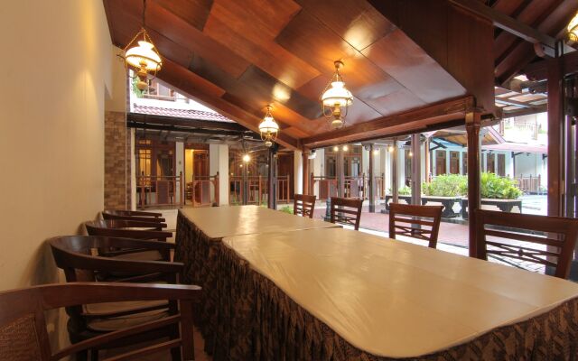 OYO 194 Hotel Sapta Gria