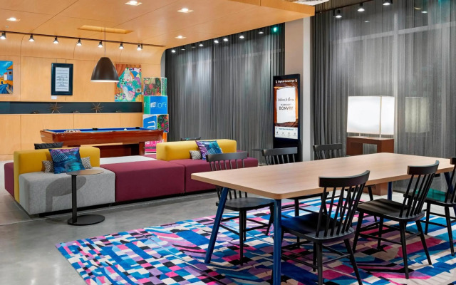 Aloft Jacksonville Airport