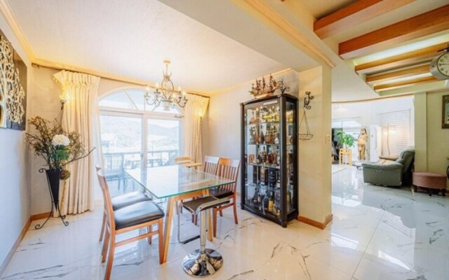 Gapyeong Haetrak Pool Villa Pension