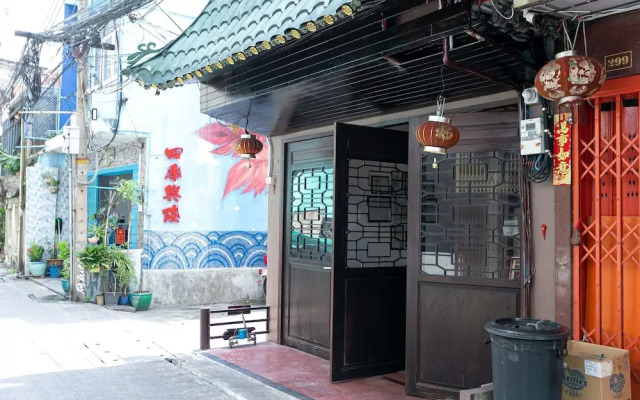 Taladnoi Paint House