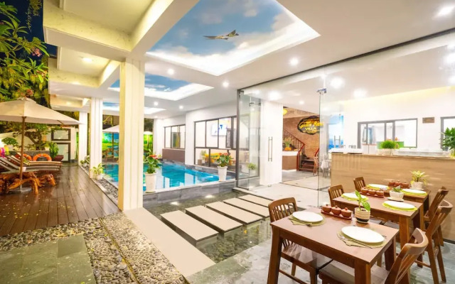 Hoi An Grace River Villa