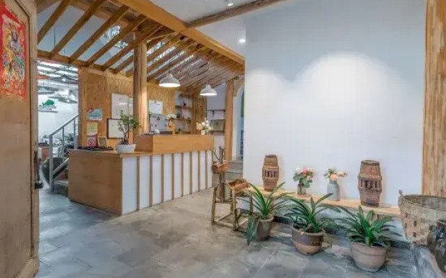 Heshun Maohong Shanju Inn