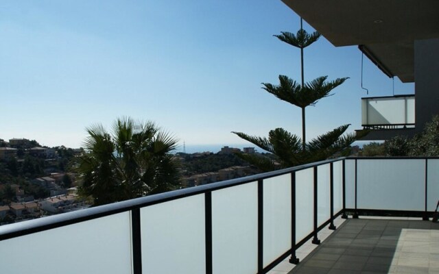 House With 5 Bedrooms in Calafell, With Wonderful sea View, Private Po