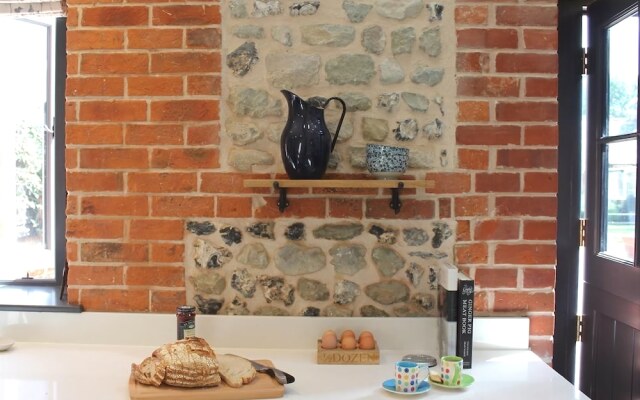 The Stable, Broadchalke