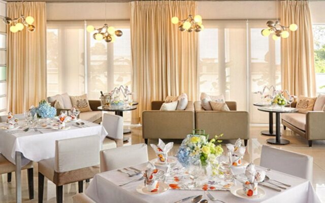 Jinhold Apartment Hotel Bintulu