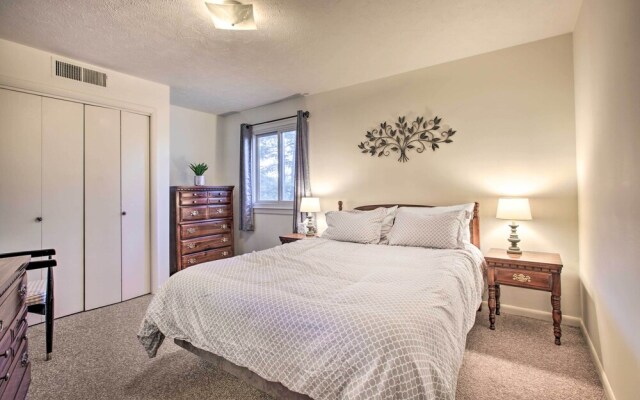 Ski-in Ski-out Wintergreen Condo w/ Balcony