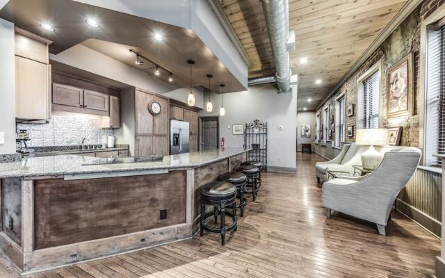 Cook Loft