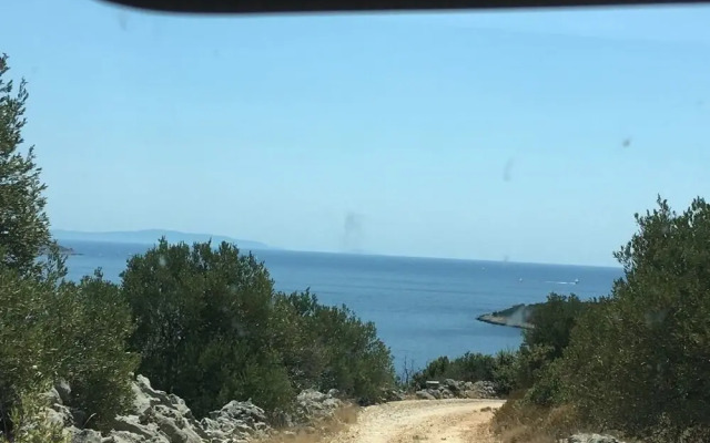 Slobodna - 20 From Beach - H