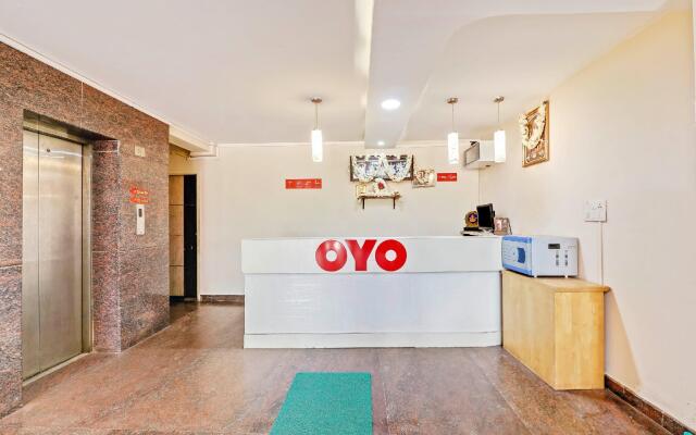 OYO 30567 Karthik Inn