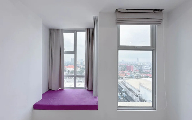 Studio (No Kitchen) With City Light View Benson Supermall Mansion Apartment – Guest Rooms – Surabaya