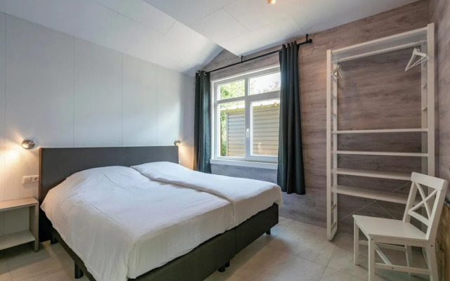 Pleasant Holiday Home With Garden