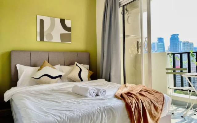 The Embassy Row 206 Apartments