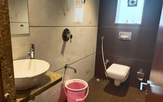 Hotel Express INN, Panvel