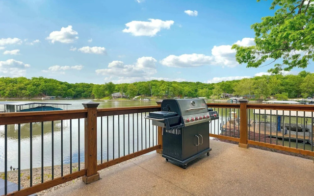 Trails End Hideaway Waterfront