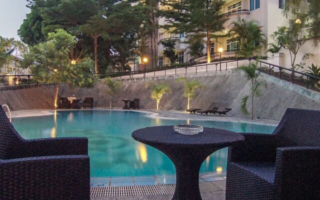 Grand Eska Hotel & Suite