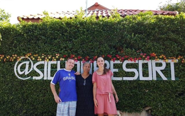 At Sichon Resort