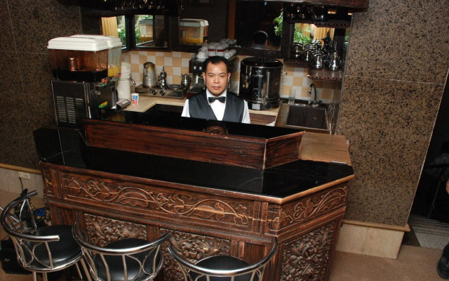 Asemah Hotel