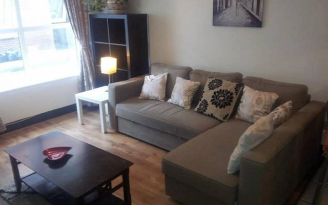 Earl Street Apartments