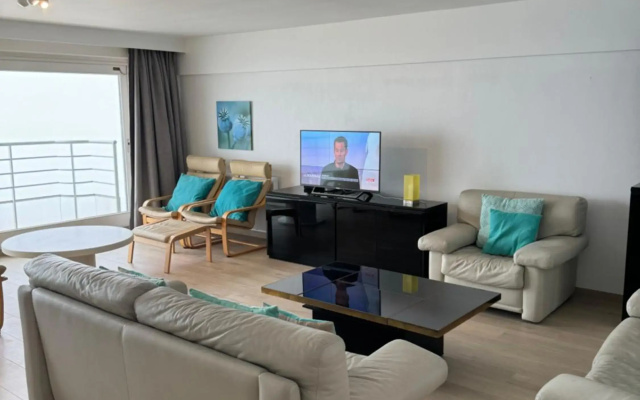DIGUE MER APPARTEMENT PANORAMIQUE BLANKBERGE 3 chambres 6 personnes