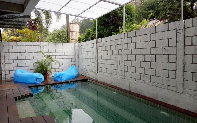 The Humble Bed and Hotel