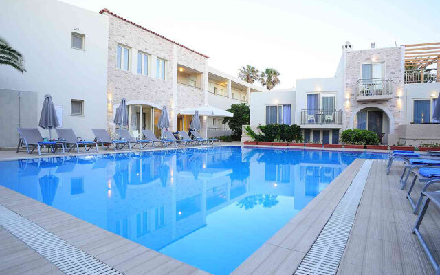 Maravel Star Art Hotel