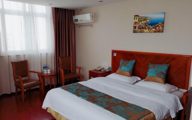 GreenTree Inn Taizhou Taidong Railway Station Business Hotel