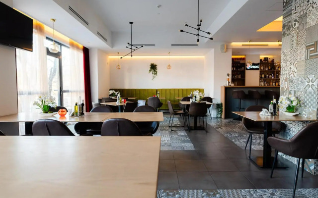 Hotel Avenue