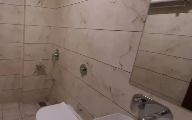HOTEL PRUDENT - Vadodra