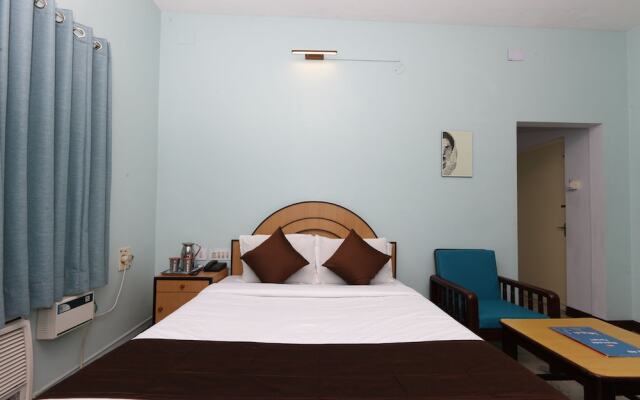 Santhi Inn by OYO Rooms