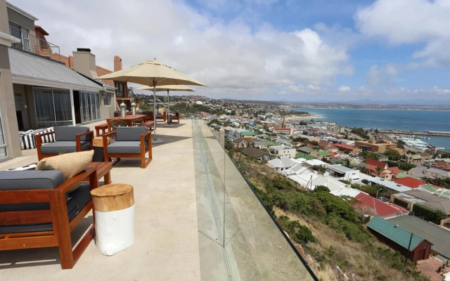 The Lookout Guest House