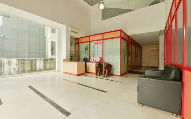OYO 15092 Kavitha International