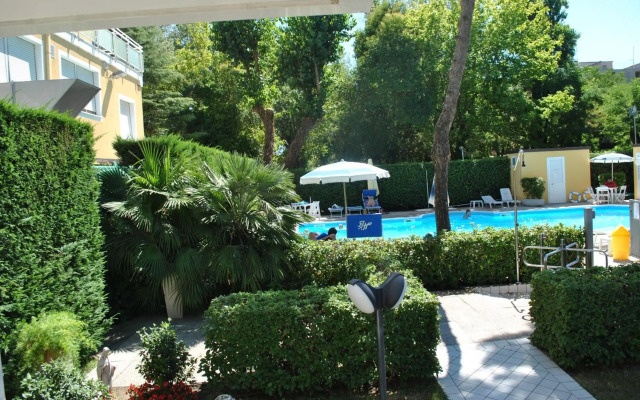Hotel Bahama