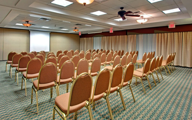 Holiday Inn Express & Suites Medicine Hat Transcanada Hwy 1 by IHG