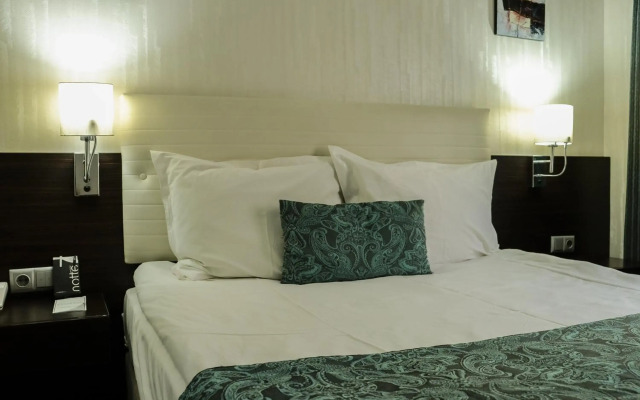 Notte Hotel