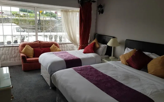The River's Edge Guest House