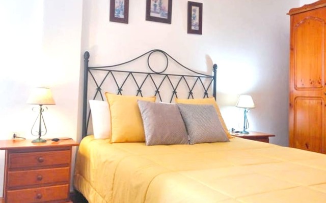 Apartment With 3 Bedrooms in Alojera, With Wifi