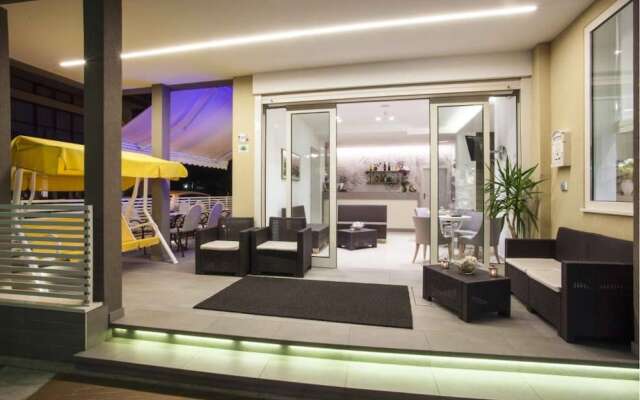 Hotel Leonardo