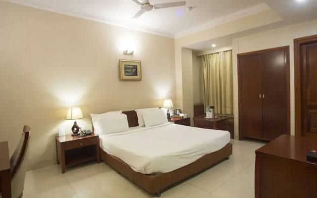 OYO 506 Hotel Blue Stone