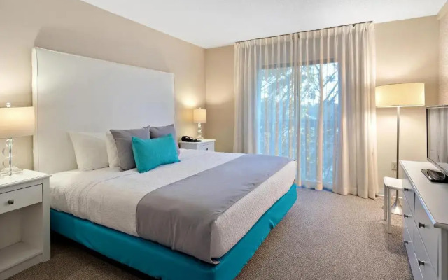 Brighton Suites Hotel