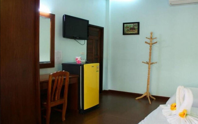 Sang Aroon Bungalow