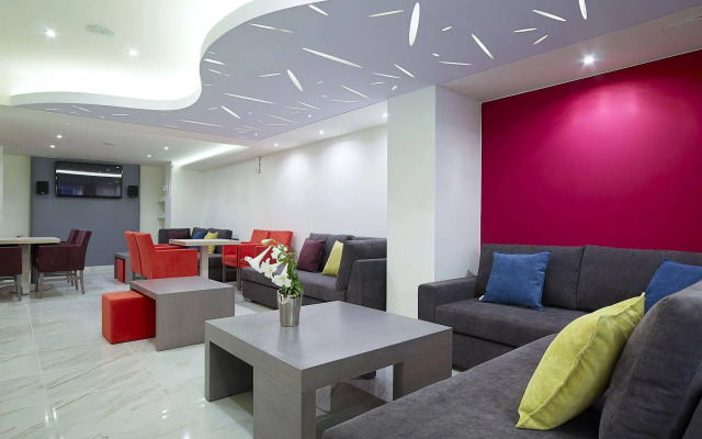 Mistral Bay Hotel